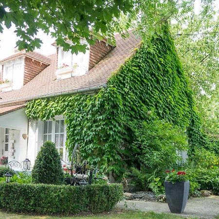 Bed and Breakfast Les Anges Reveurs Neuville-aux-Bois Exterior foto