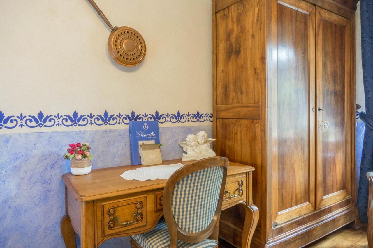Bed and Breakfast Les Anges Reveurs Neuville-aux-Bois Exterior foto
